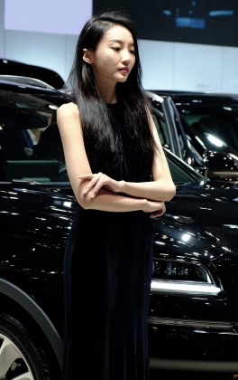 2021(第十二届)重庆汽车消费节林肯展台高颜值车模